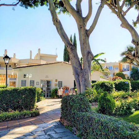 Apartmán Dona Carlota Gardens, Sea Views, Pool, Restaurant Torremolinos Exteriér fotografie