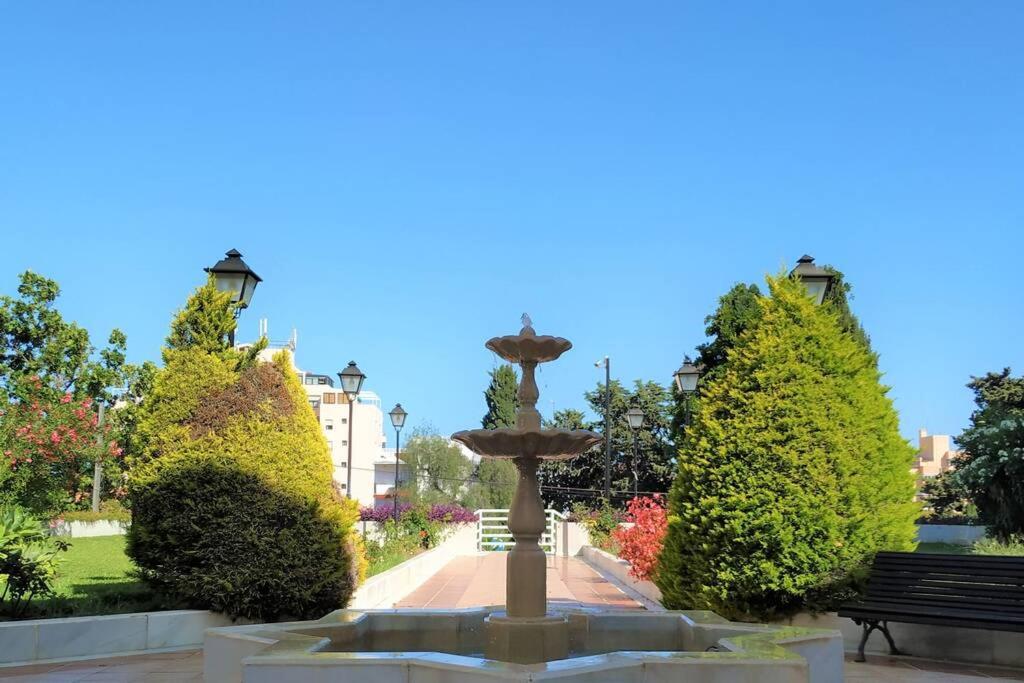 Apartmán Dona Carlota Gardens, Sea Views, Pool, Restaurant Torremolinos Exteriér fotografie