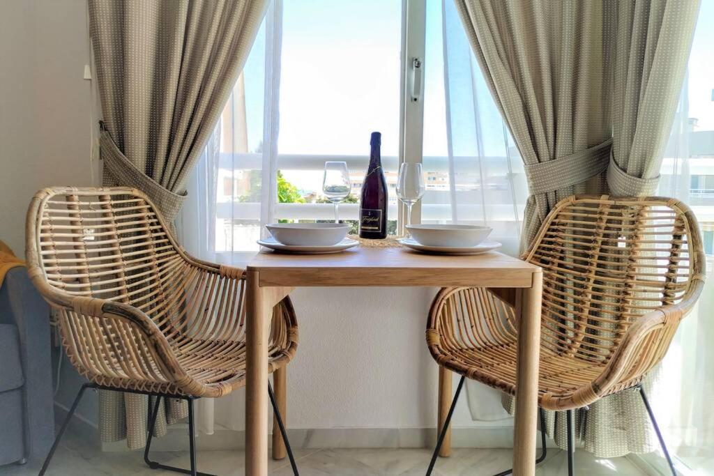 Apartmán Dona Carlota Gardens, Sea Views, Pool, Restaurant Torremolinos Exteriér fotografie
